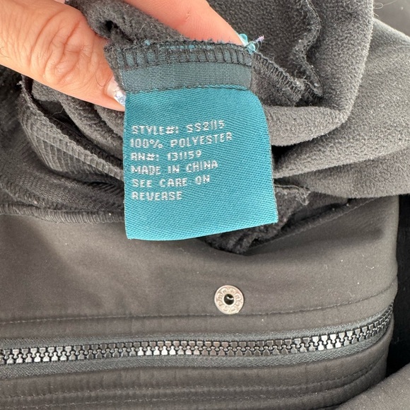 Sebby Belted Women's Zip/Button Hooded Utility Jacket - Picture 11 of 12